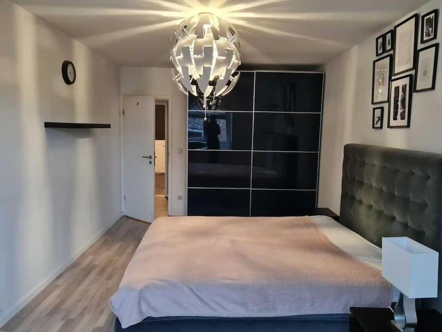 Gemuetliche & Ruhige Unterkunft Erftstadt Dış mekan fotoğraf
